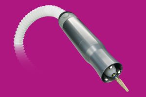 0990_Auroria Chrome LED_HS._offen 600x400 geschlossen 3 LED Light Sources